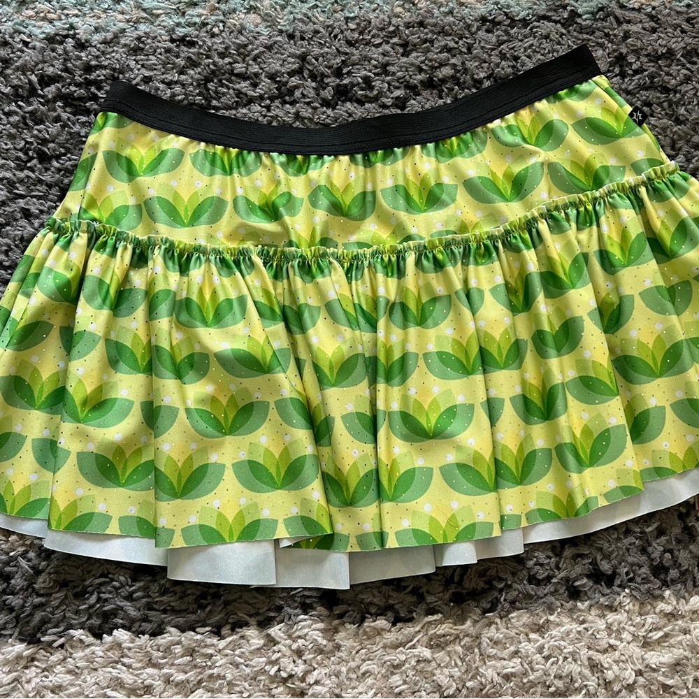 Sparkle Athletic Lilly pad running skirt